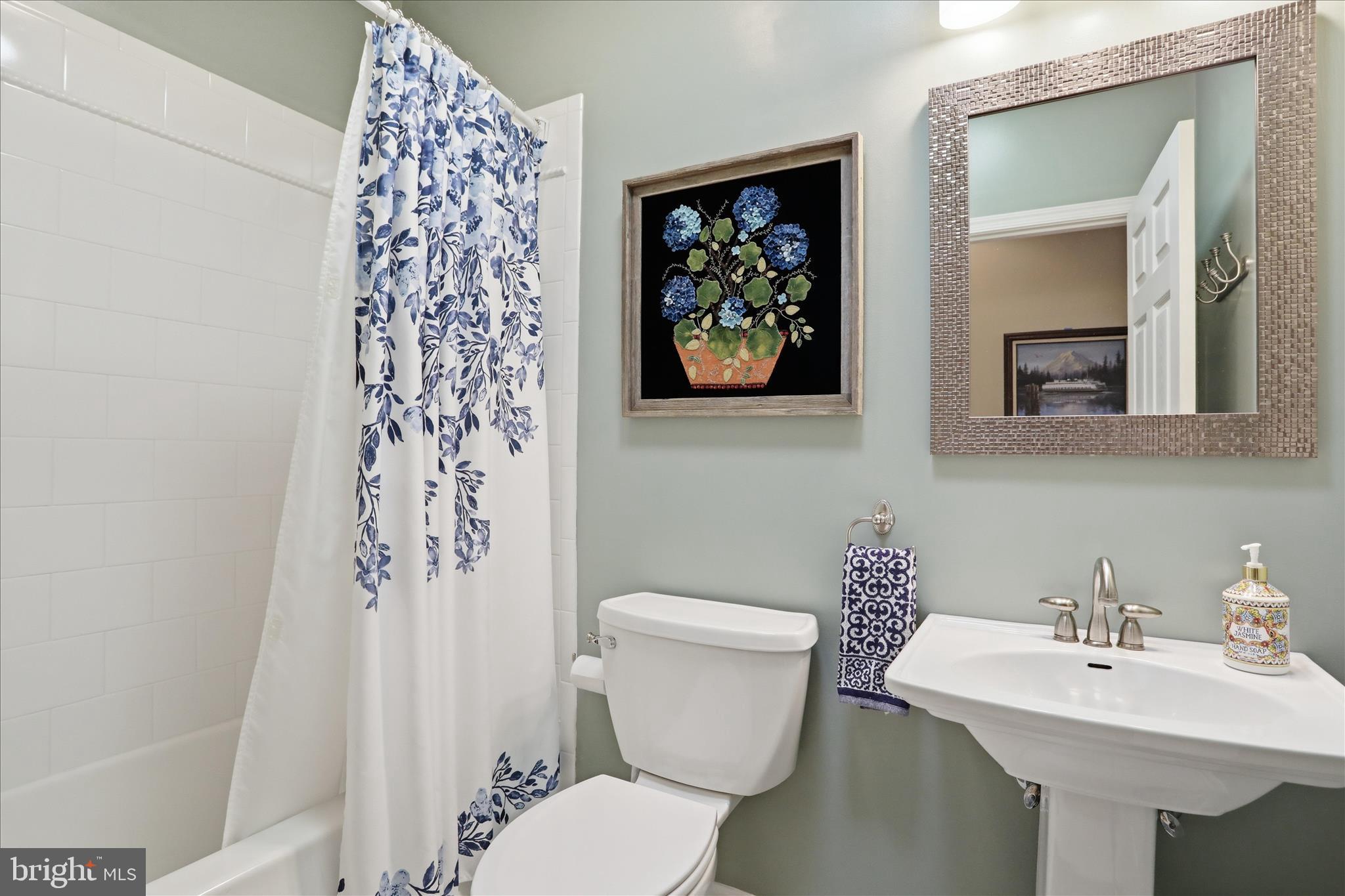 PENN NATIONAL - Residential