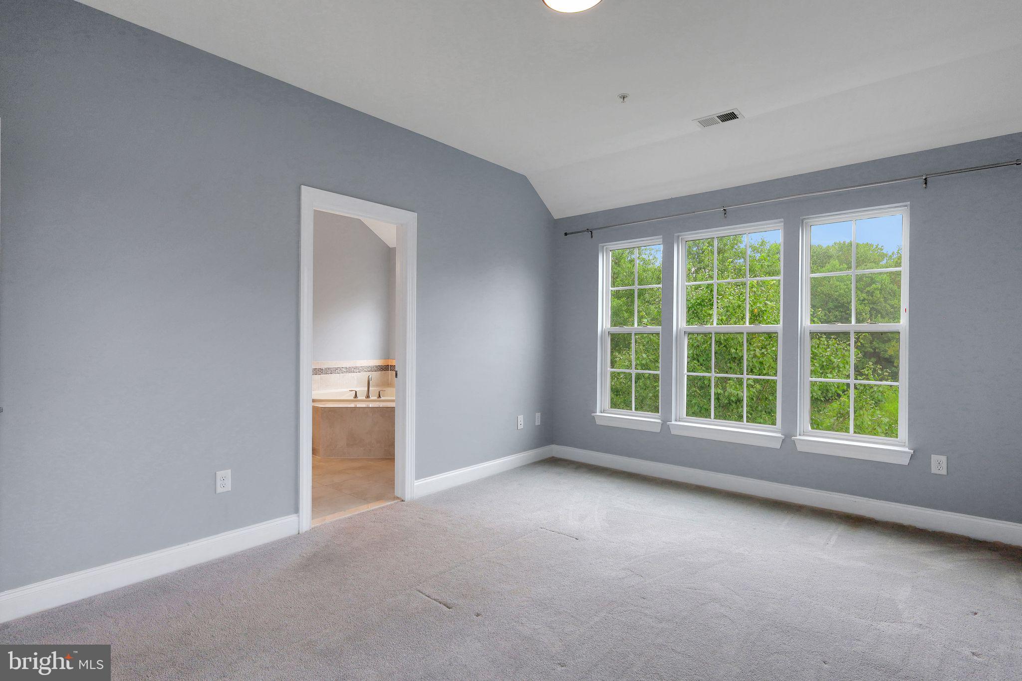 EMERSON - Residential