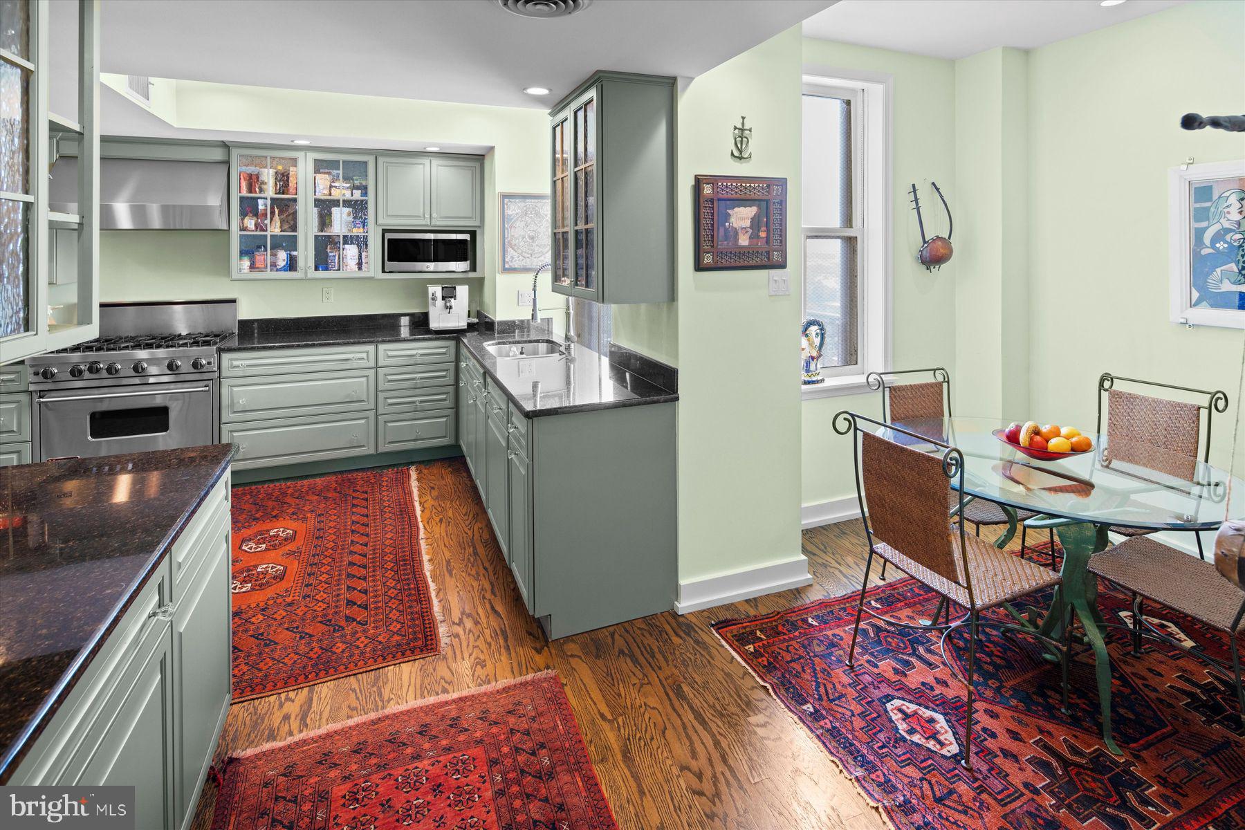 RITTENHOUSE SQUARE - Residential