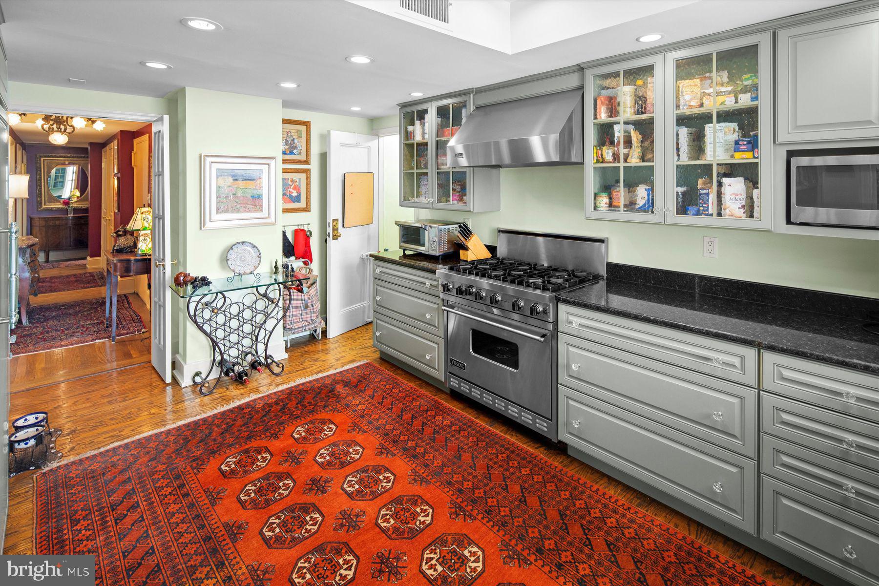 RITTENHOUSE SQUARE - Residential