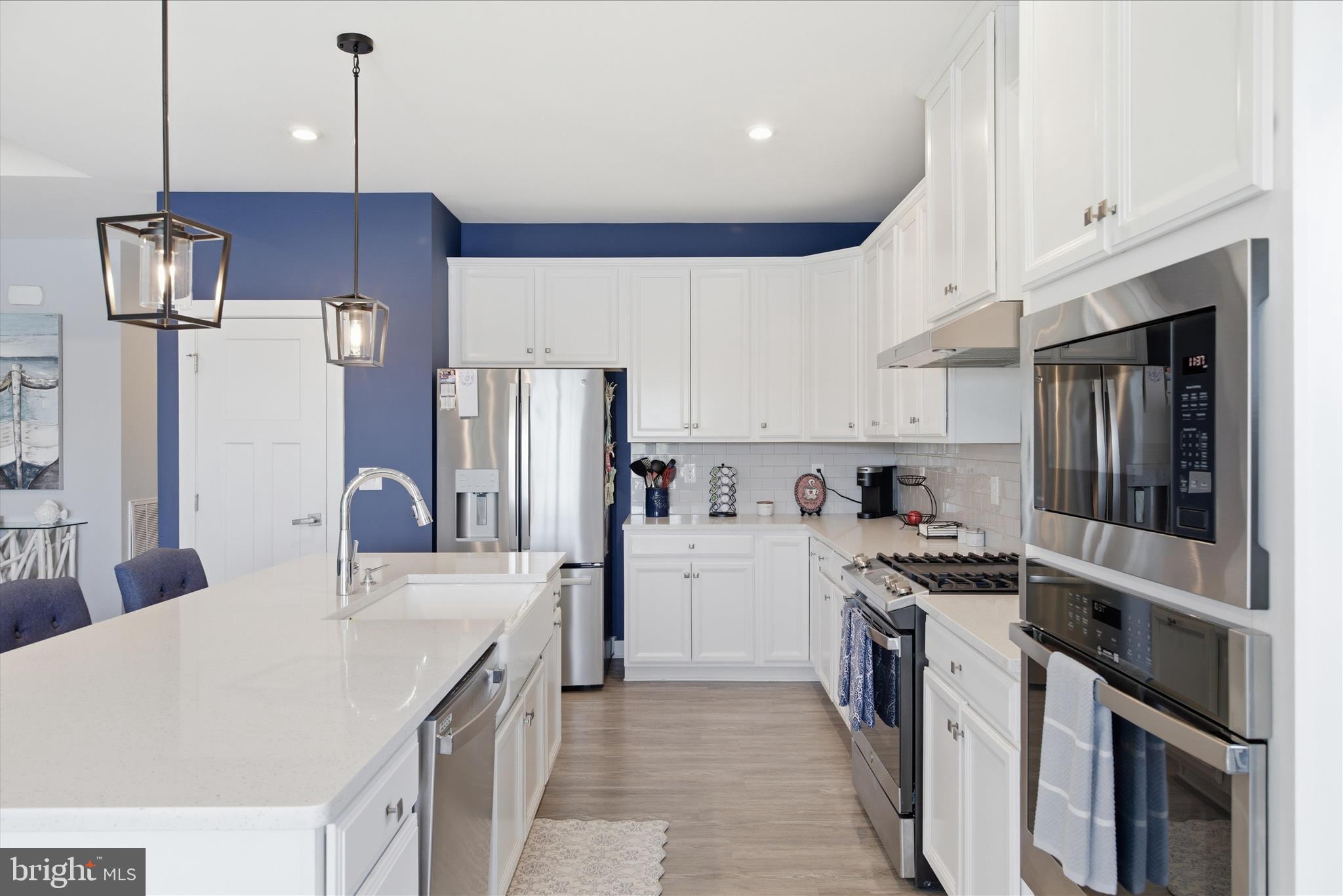 24014 MIDDLETON DRIVE