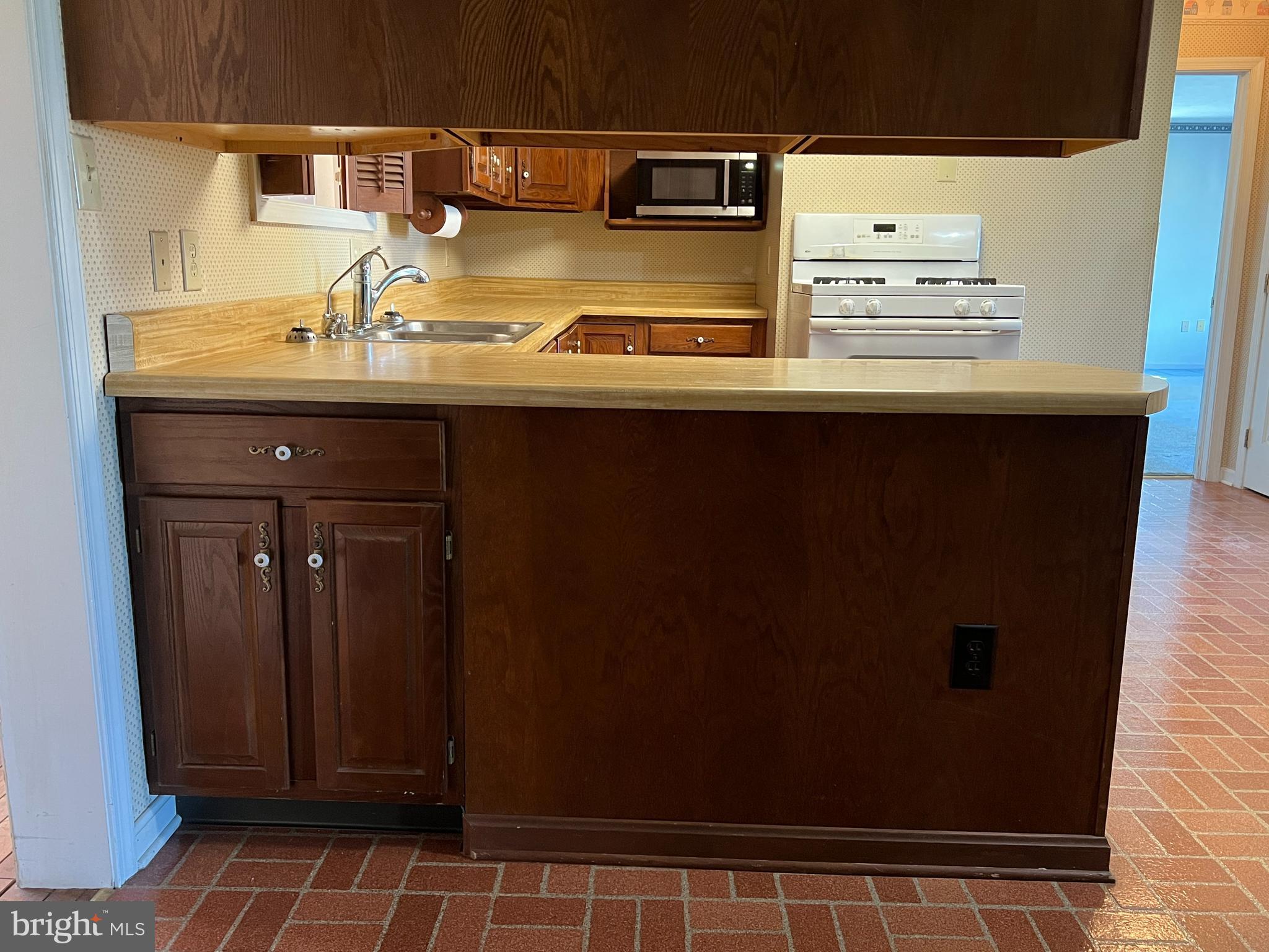 WINDSOR FARMS - Residential