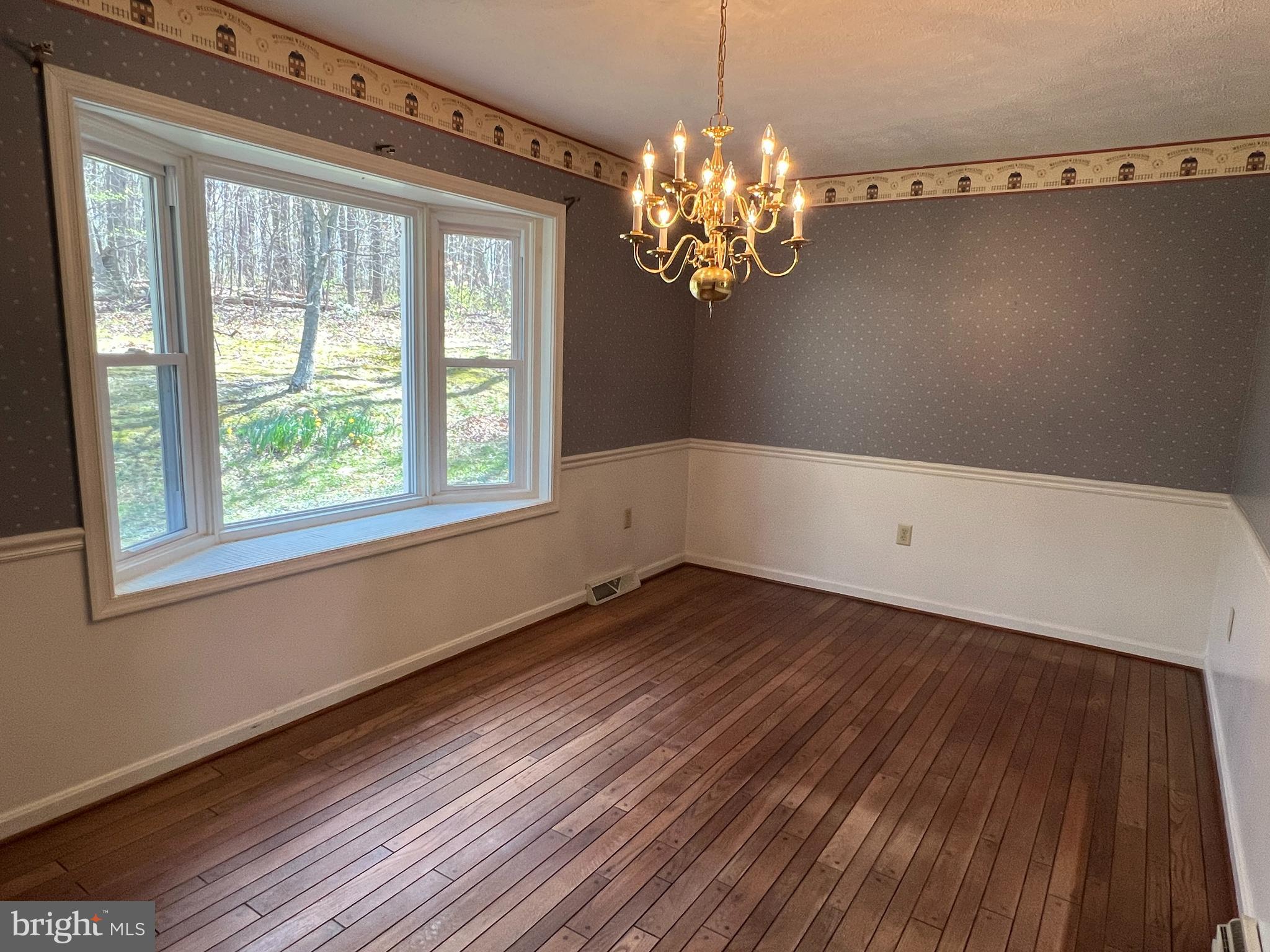 WINDSOR FARMS - Residential