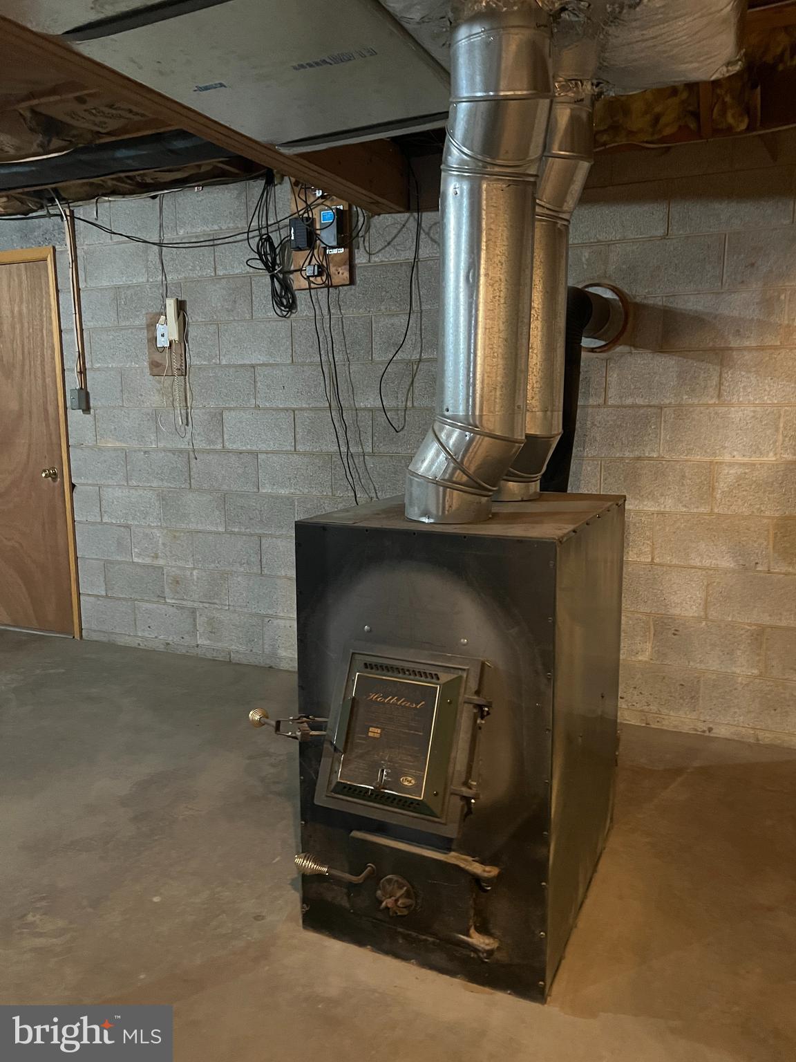 WINDSOR FARMS - Residential