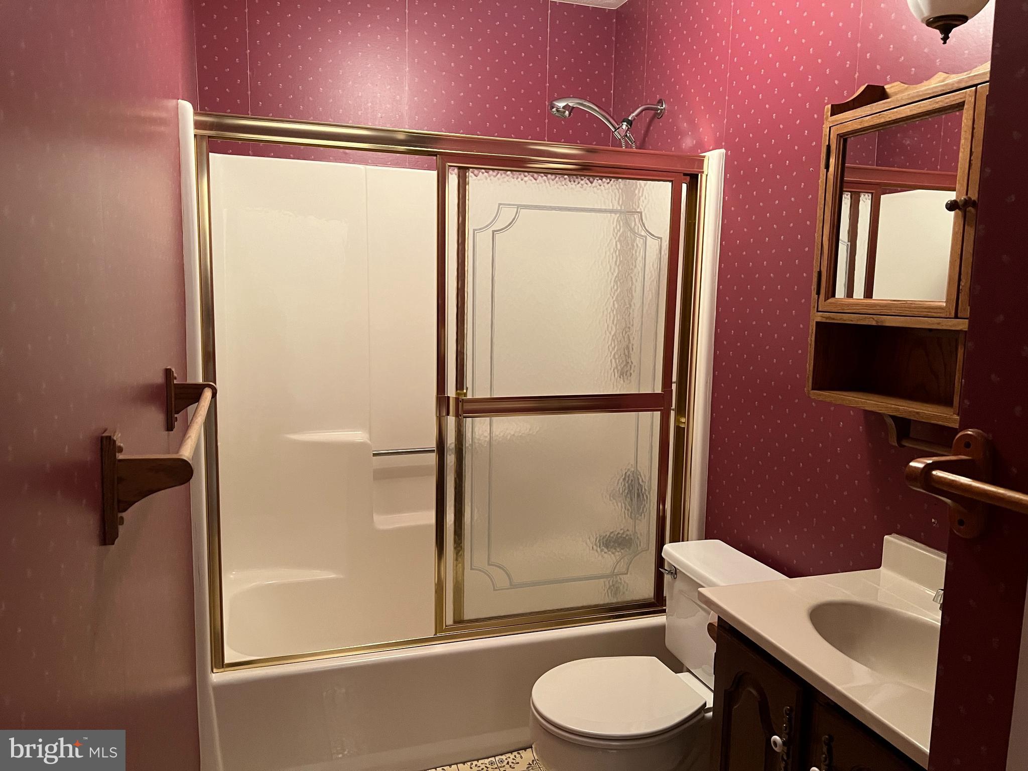 WINDSOR FARMS - Residential