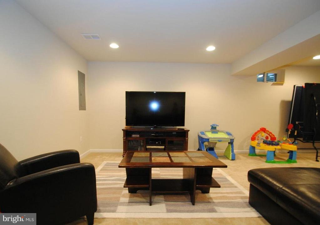 IDLEWILD - Residential Lease