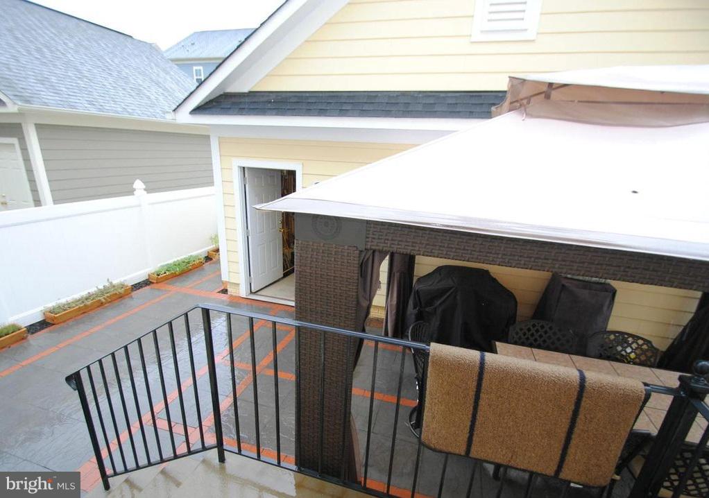 IDLEWILD - Residential Lease