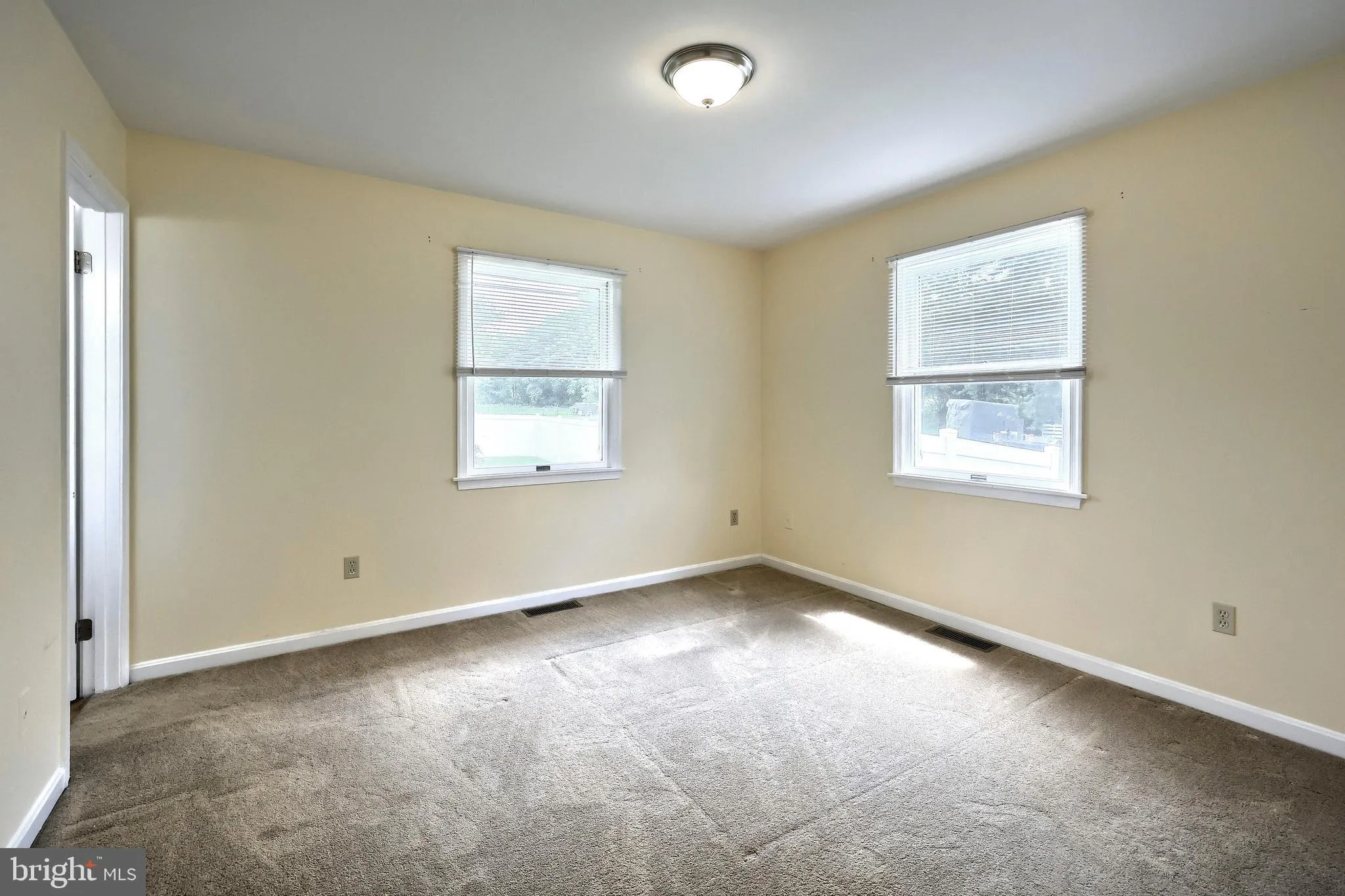 Fairfield, Pennsylvania 17320, United States, 3 Bedrooms Bedrooms, ,2 BathroomsBathrooms,Residential,Coming Soon,164052