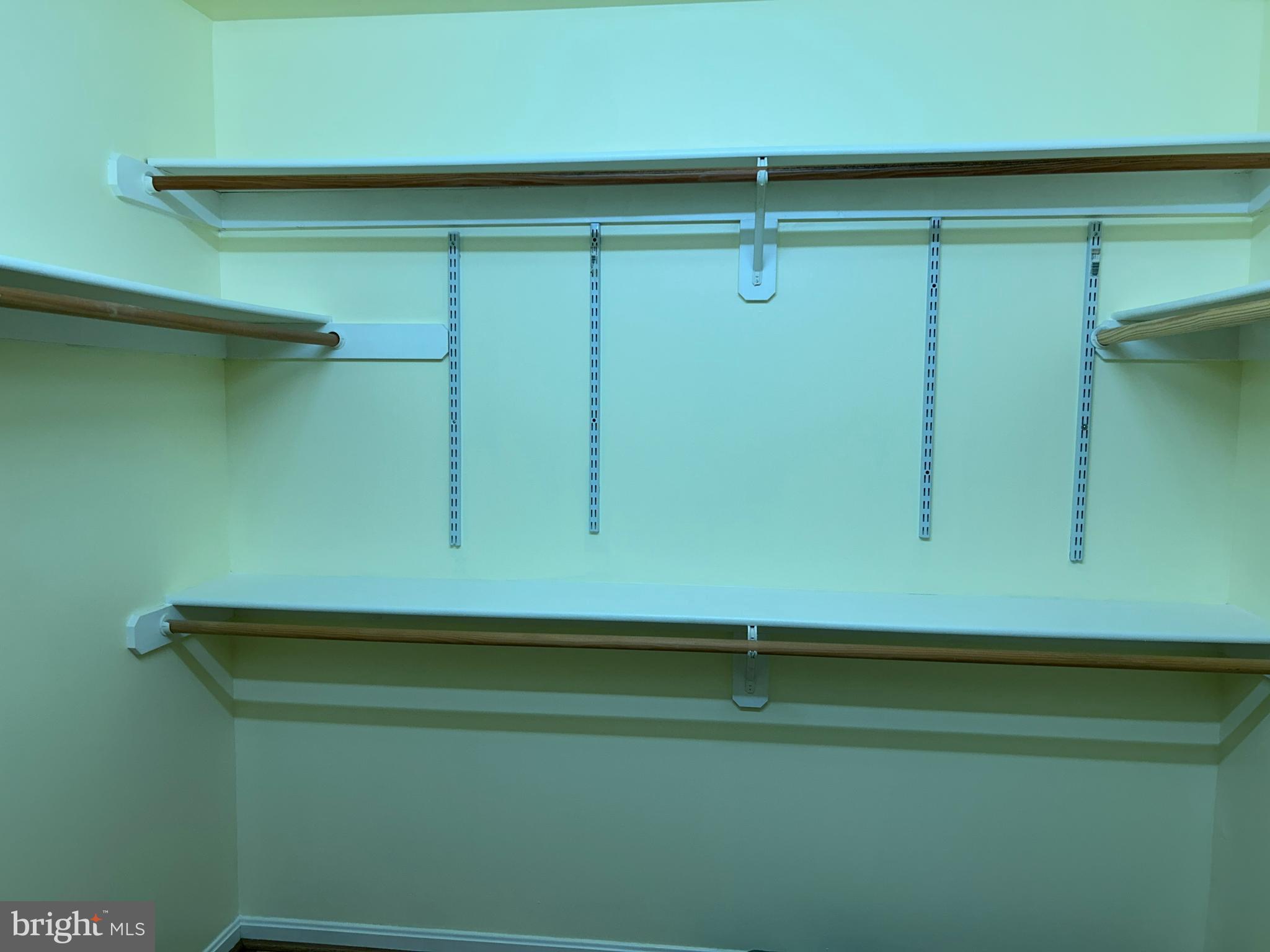 LOBLOLLY ESTATES - Residential