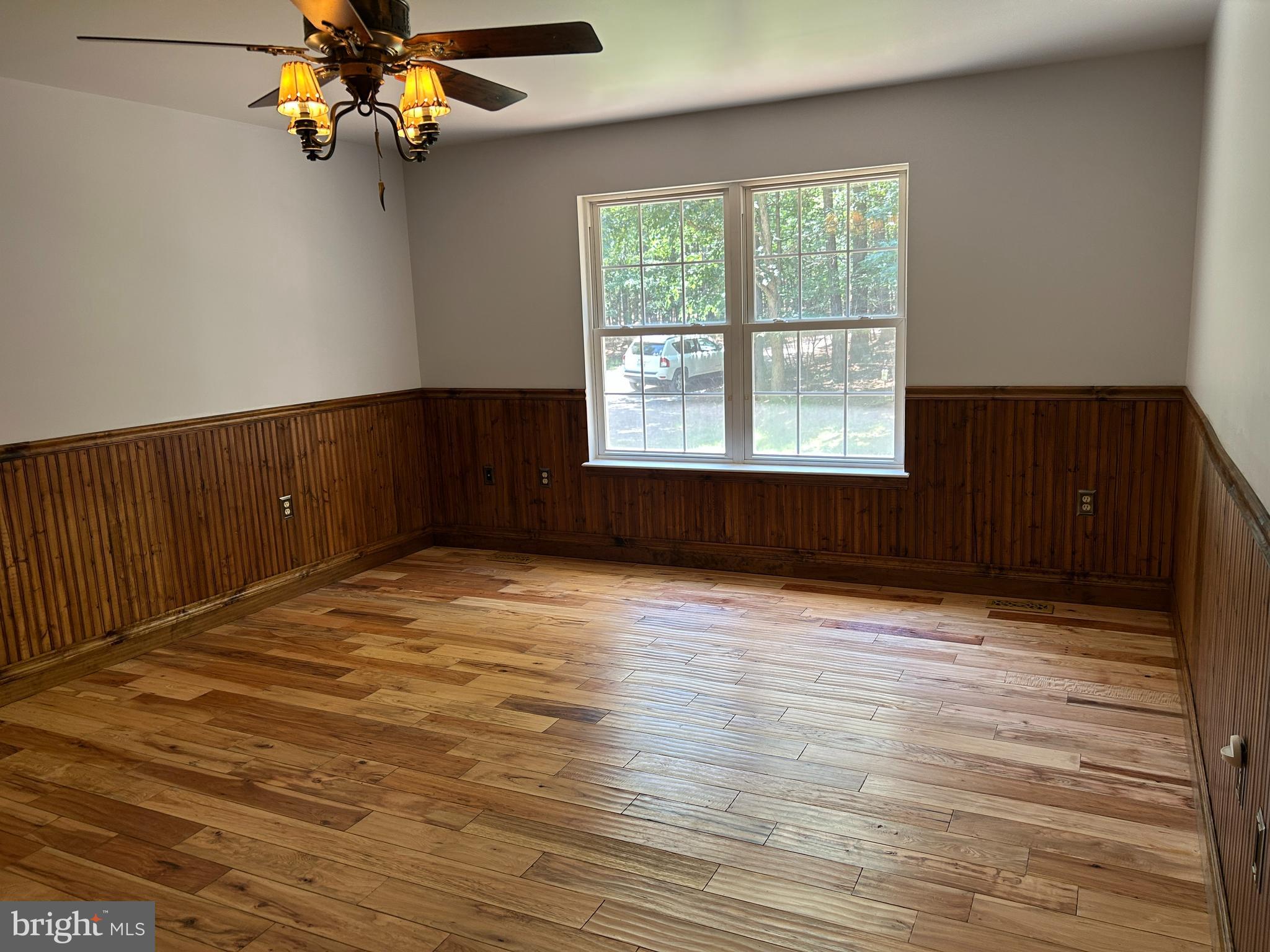 LOBLOLLY ESTATES - Residential