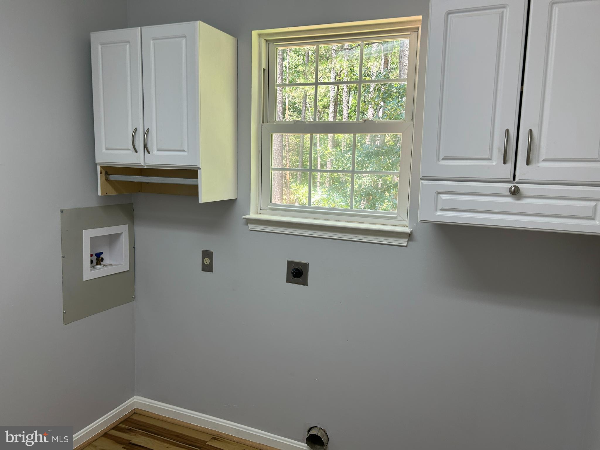 LOBLOLLY ESTATES - Residential