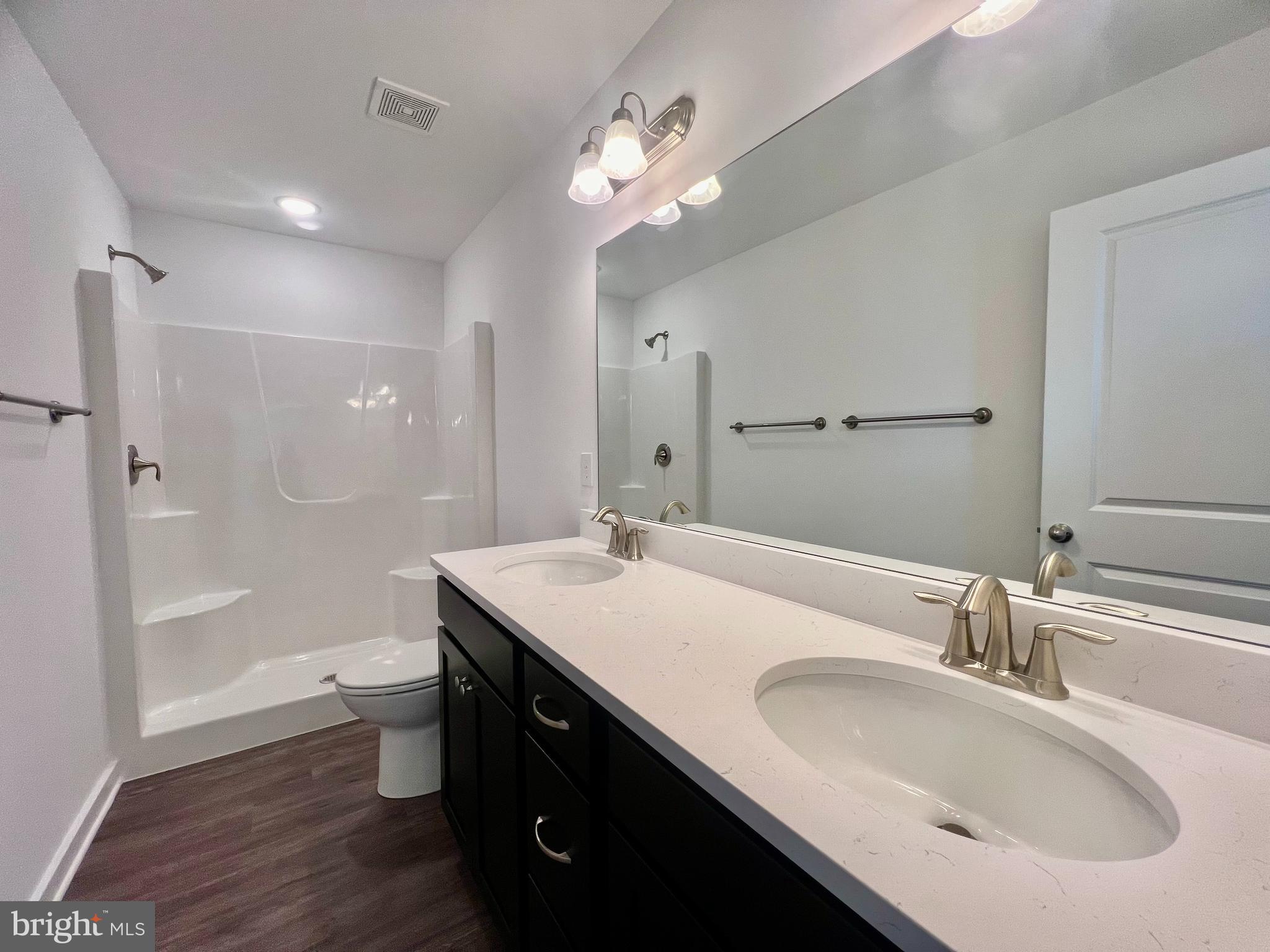 HARVEST GLEN - Residential