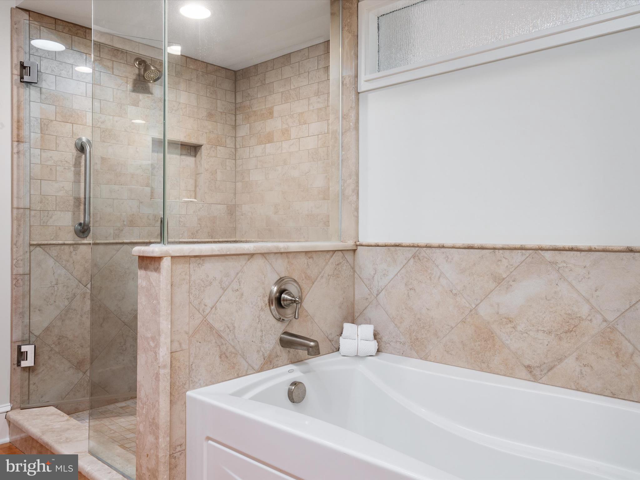 EASTON HISTORIC DISTRICT - Residential