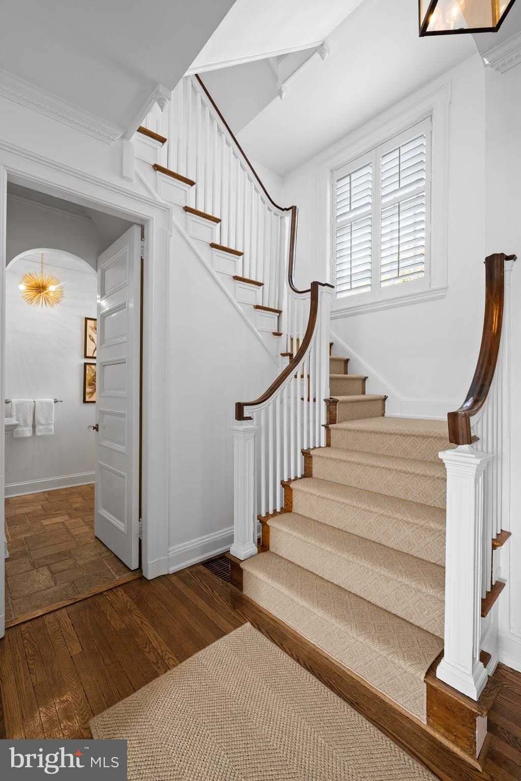 DEEPDALE - Residential