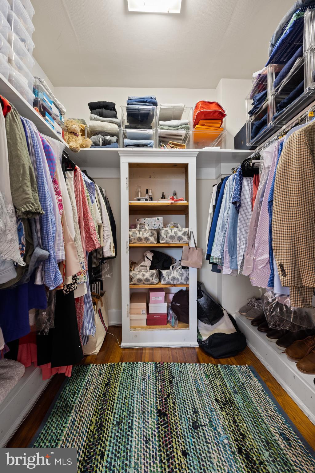 DEEPDALE - Residential