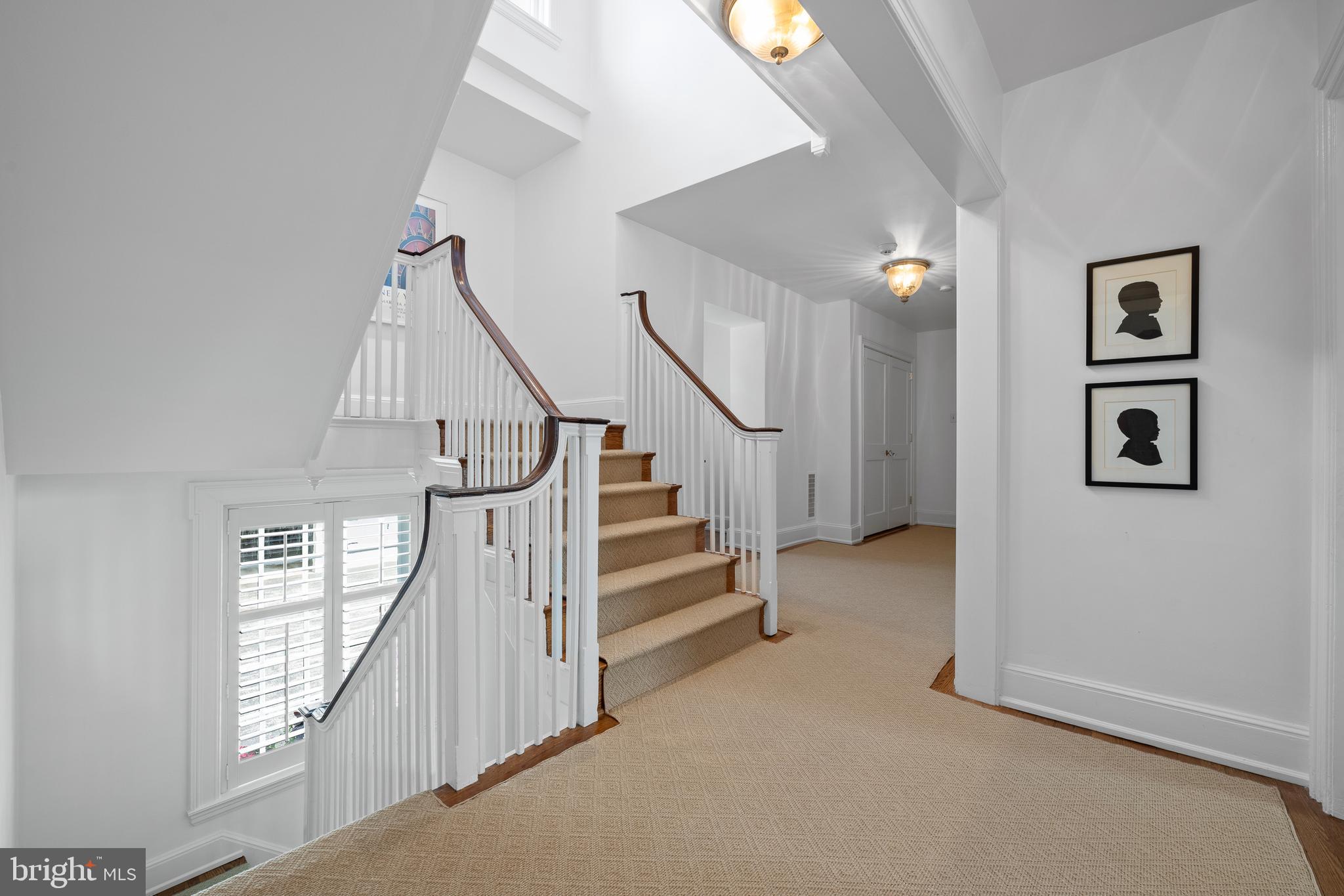 DEEPDALE - Residential