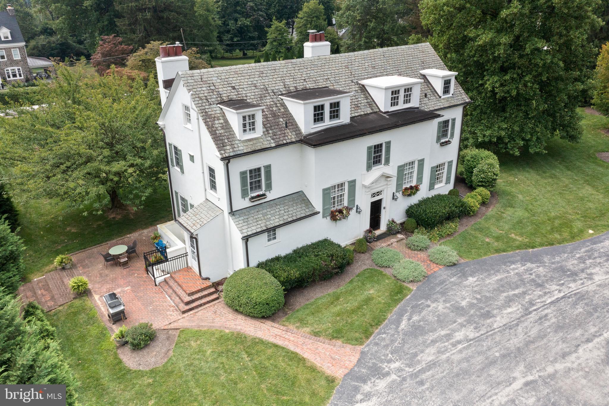 DEEPDALE - Residential