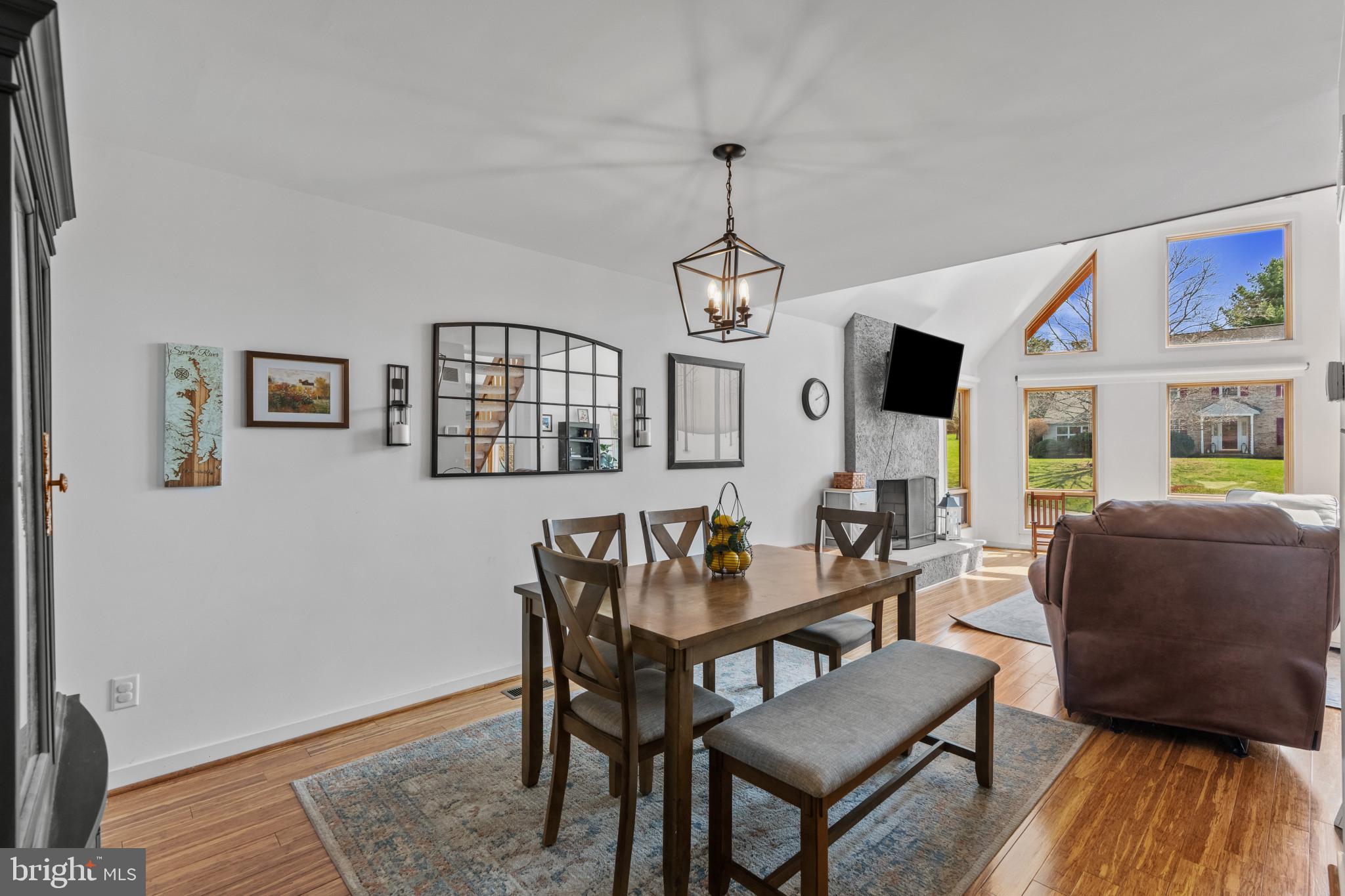 BELLA VISTA - Residential