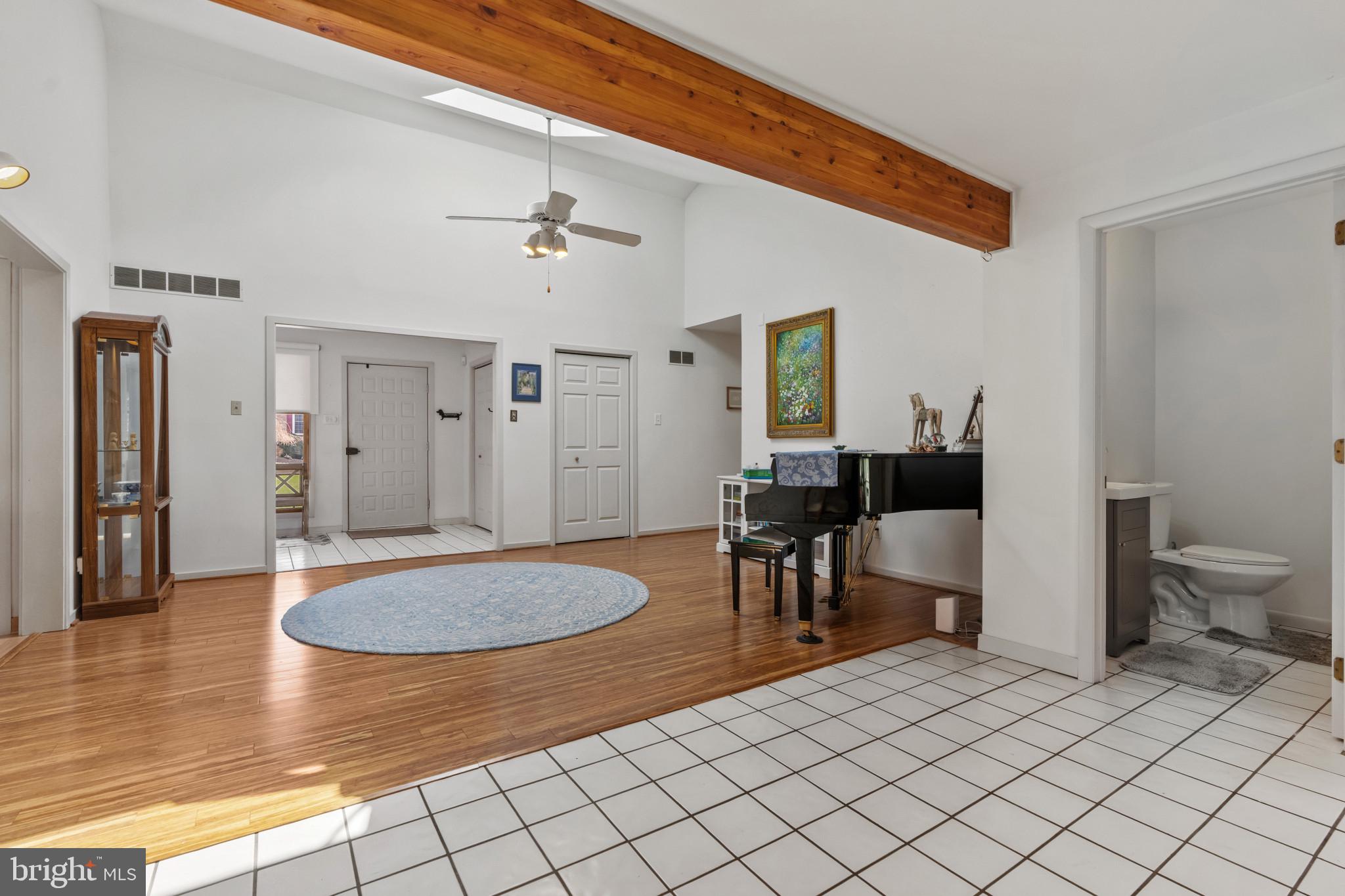 BELLA VISTA - Residential