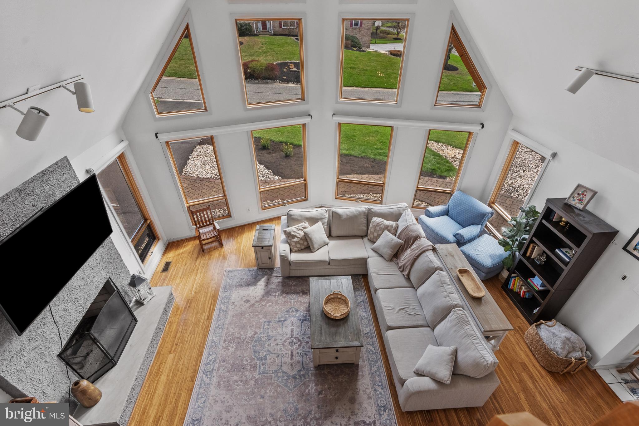 BELLA VISTA - Residential