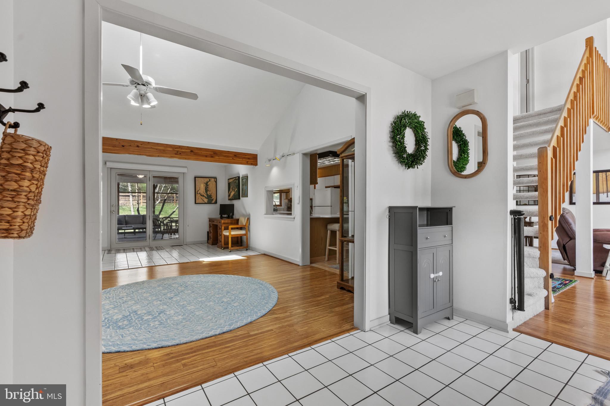 BELLA VISTA - Residential