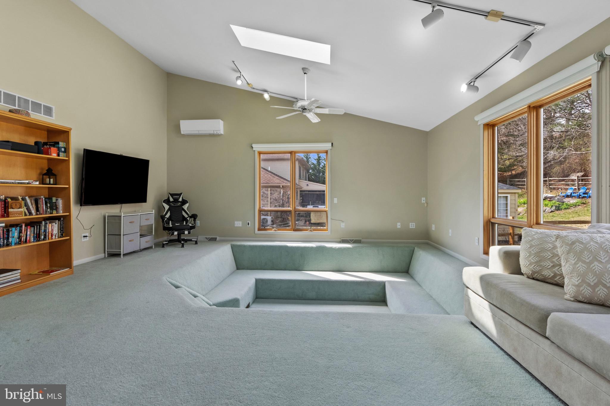 BELLA VISTA - Residential