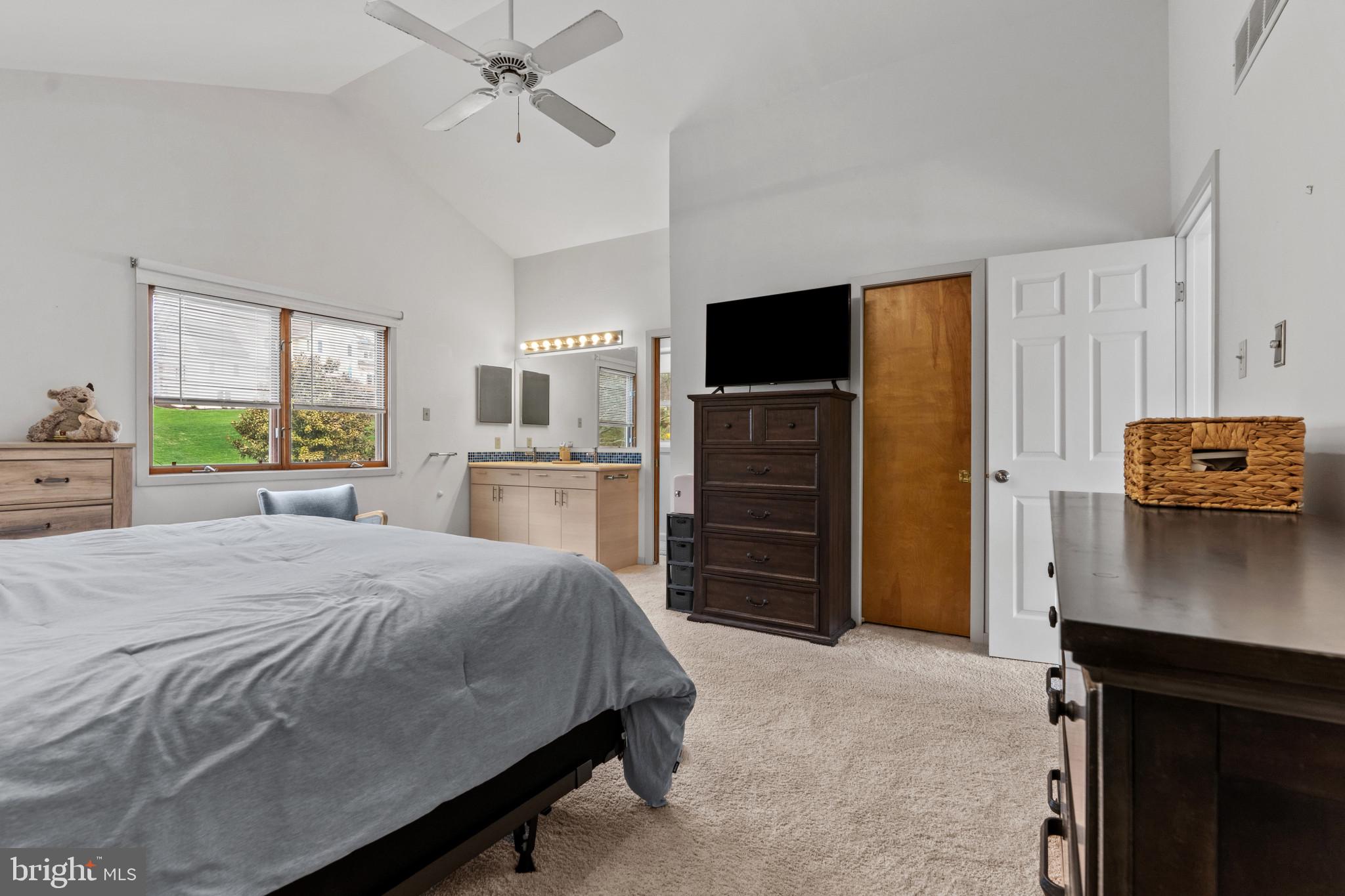 BELLA VISTA - Residential