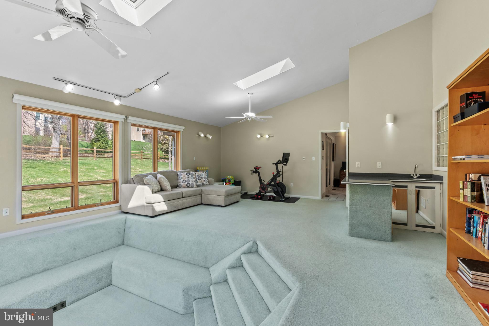 BELLA VISTA - Residential