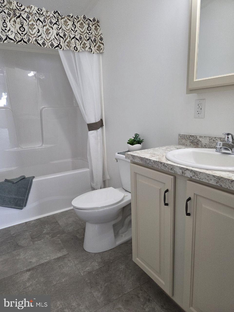 SHIPPENSBURG - Residential