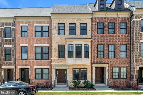 Photo of 20401 Codman Drive, ASHBURN, VA 20147 (MLS # VALO2124042)