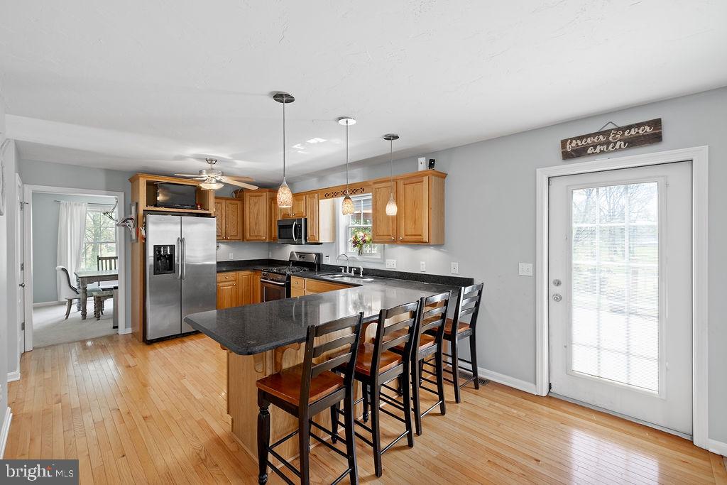 COLONIAL ACRES - Residential