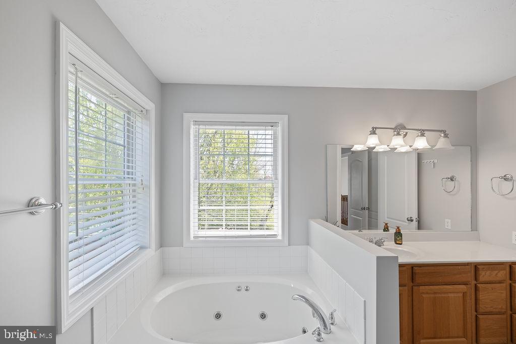 COLONIAL ACRES - Residential