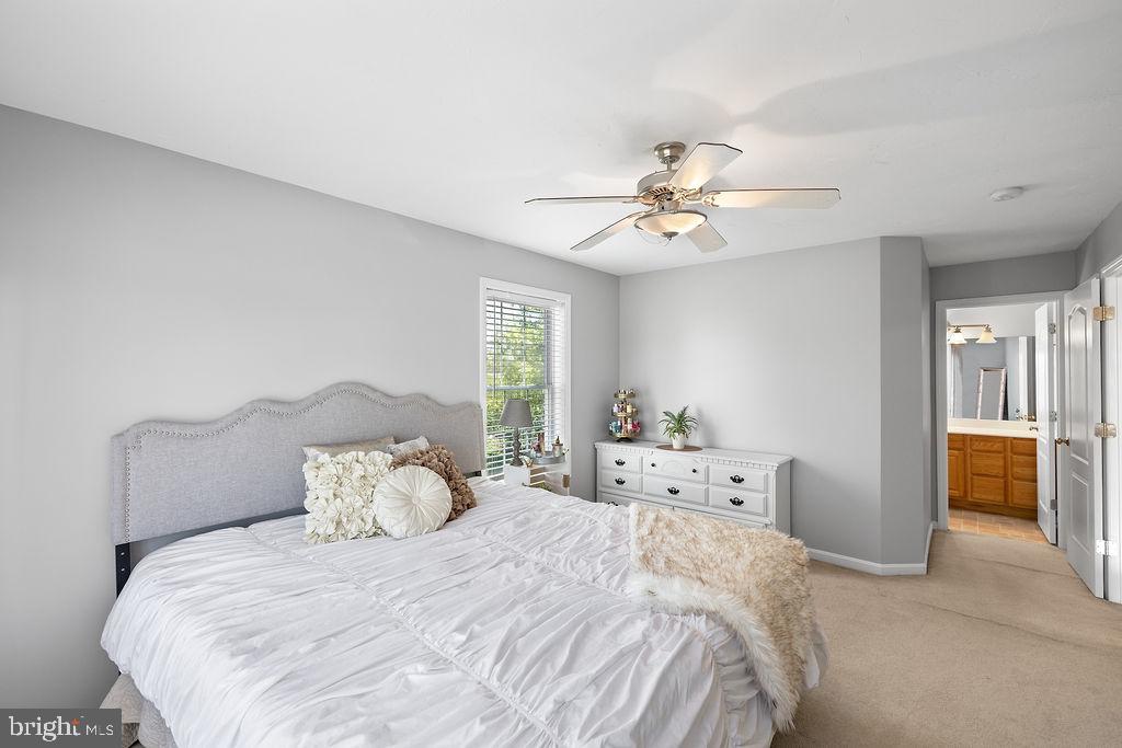 COLONIAL ACRES - Residential