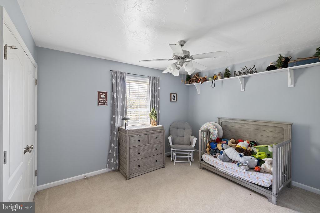 COLONIAL ACRES - Residential