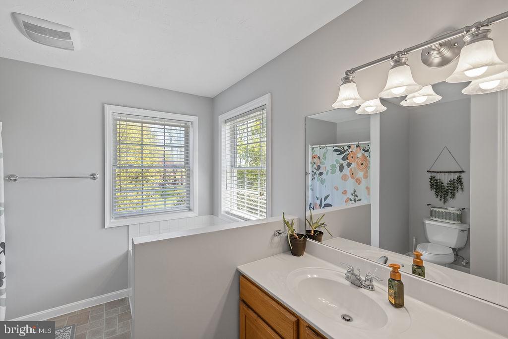 COLONIAL ACRES - Residential