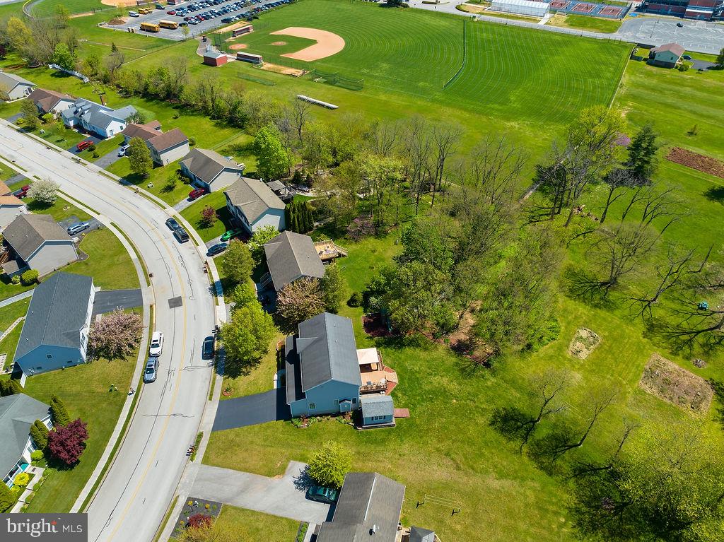 COLONIAL ACRES - Residential