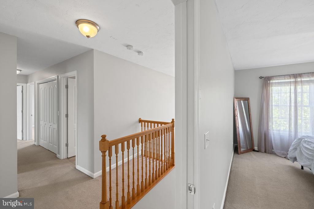 COLONIAL ACRES - Residential