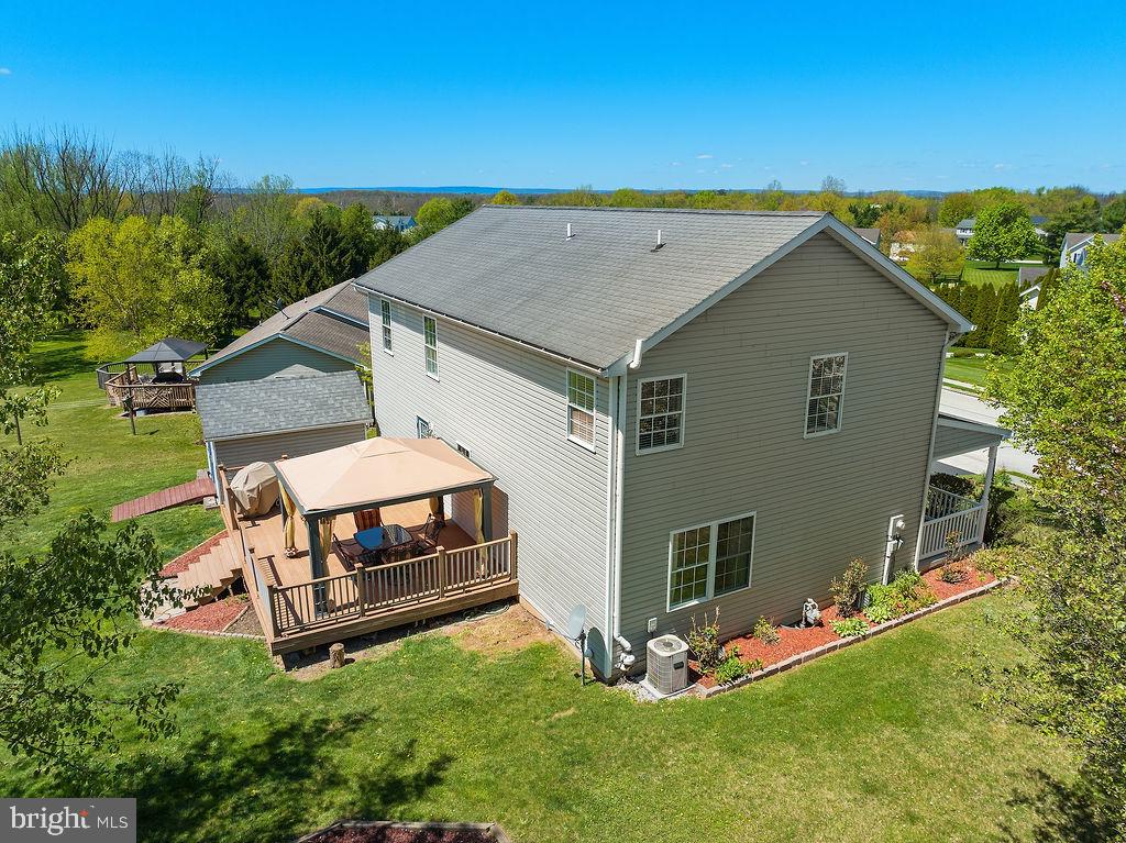 COLONIAL ACRES - Residential