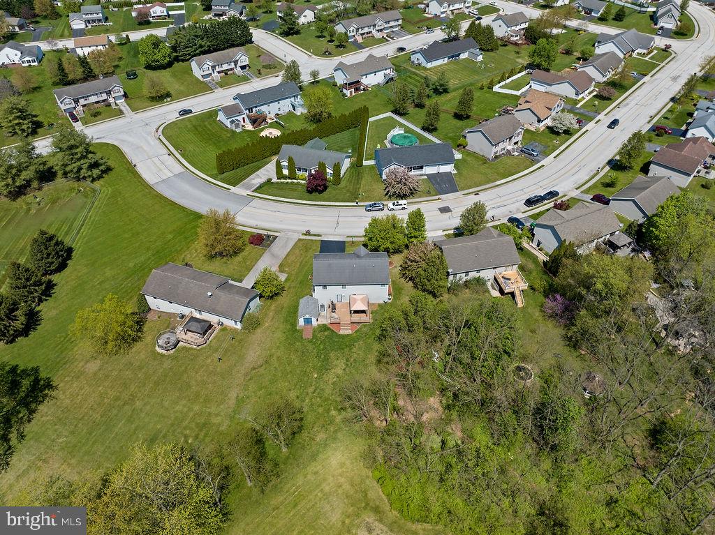 COLONIAL ACRES - Residential