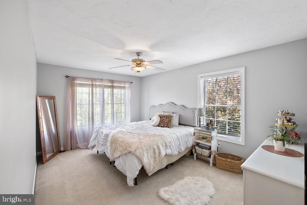 COLONIAL ACRES - Residential