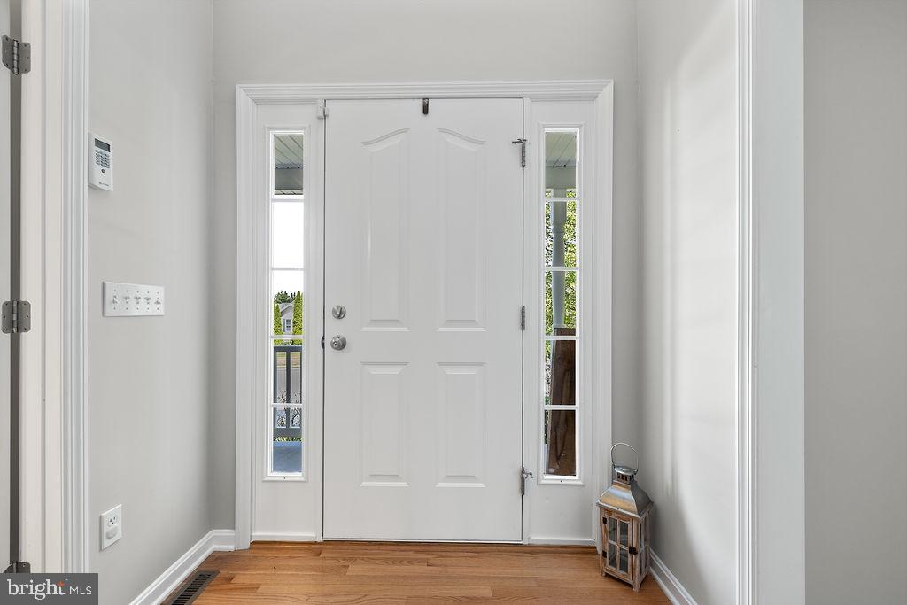 COLONIAL ACRES - Residential