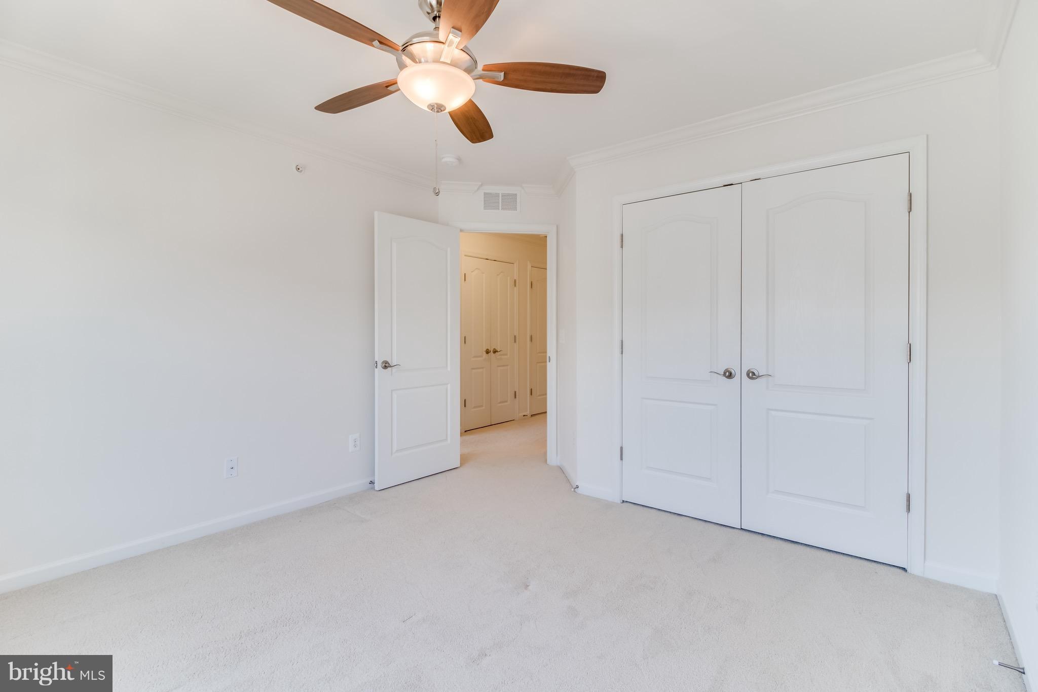 POTOMAC CLUB - Residential