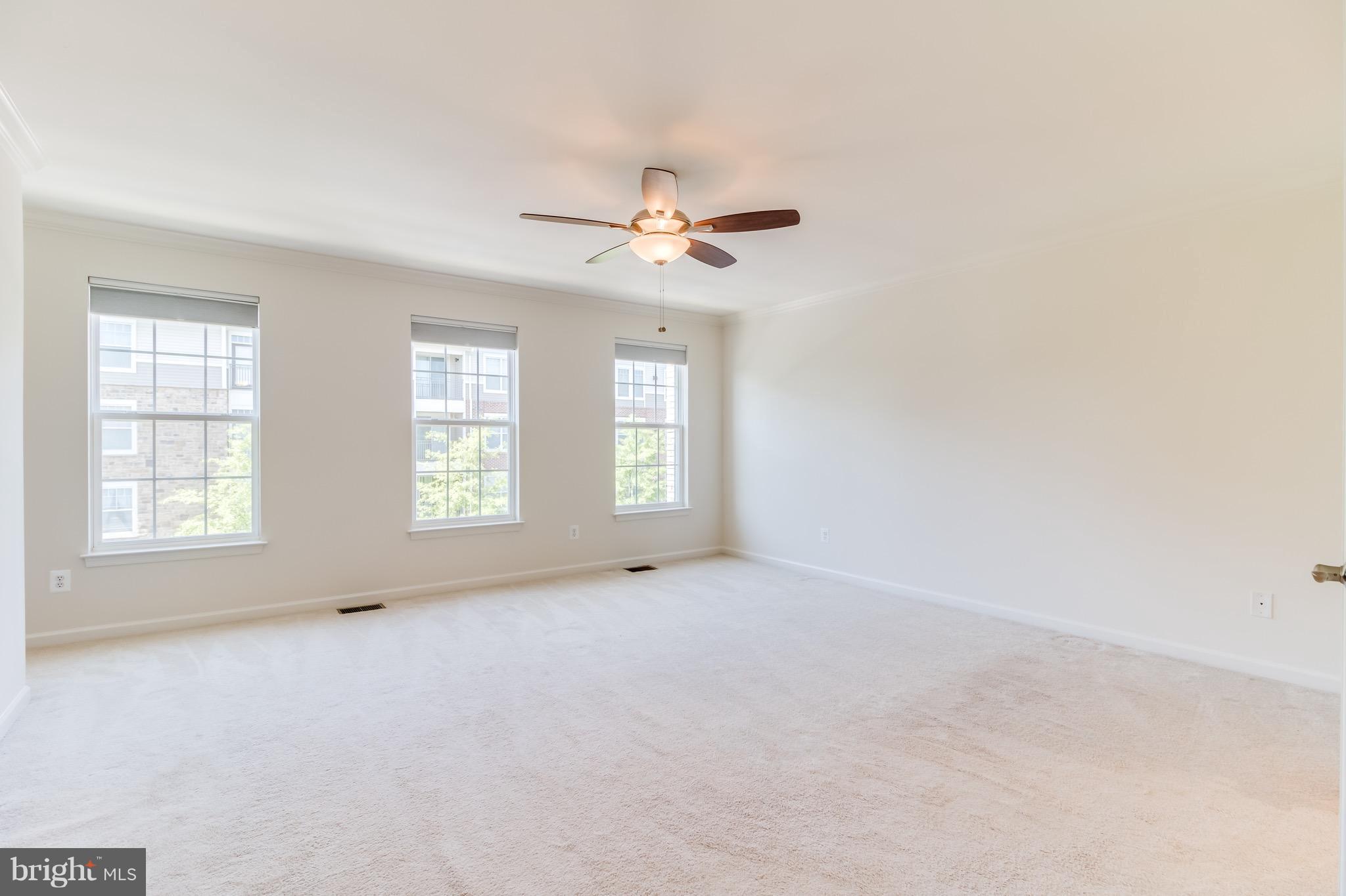 POTOMAC CLUB - Residential