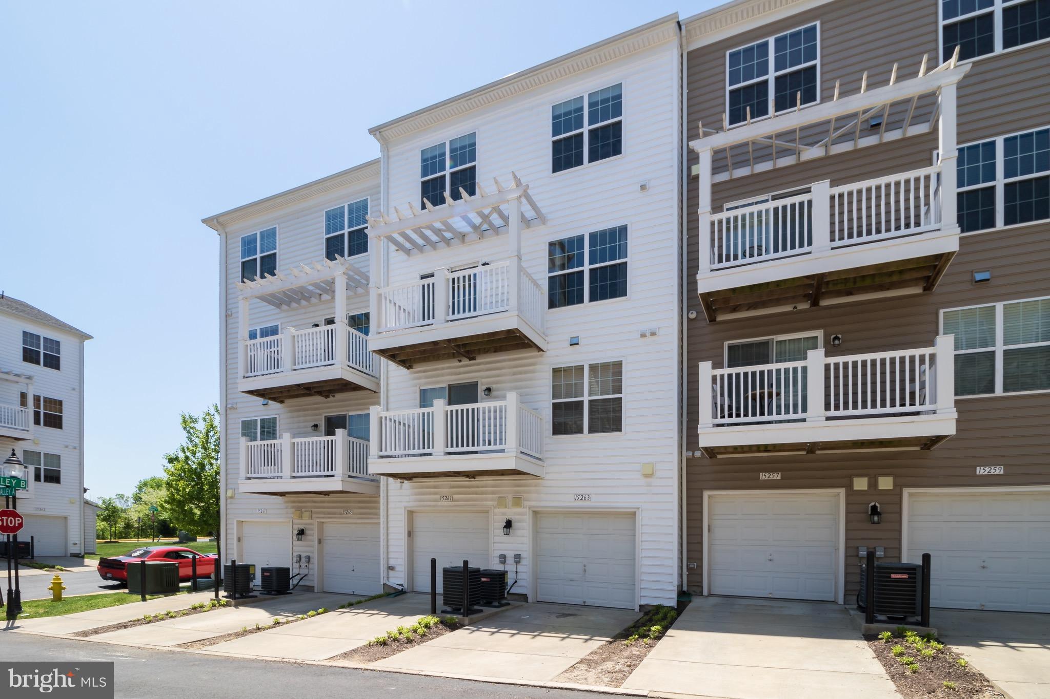 POTOMAC CLUB - Residential