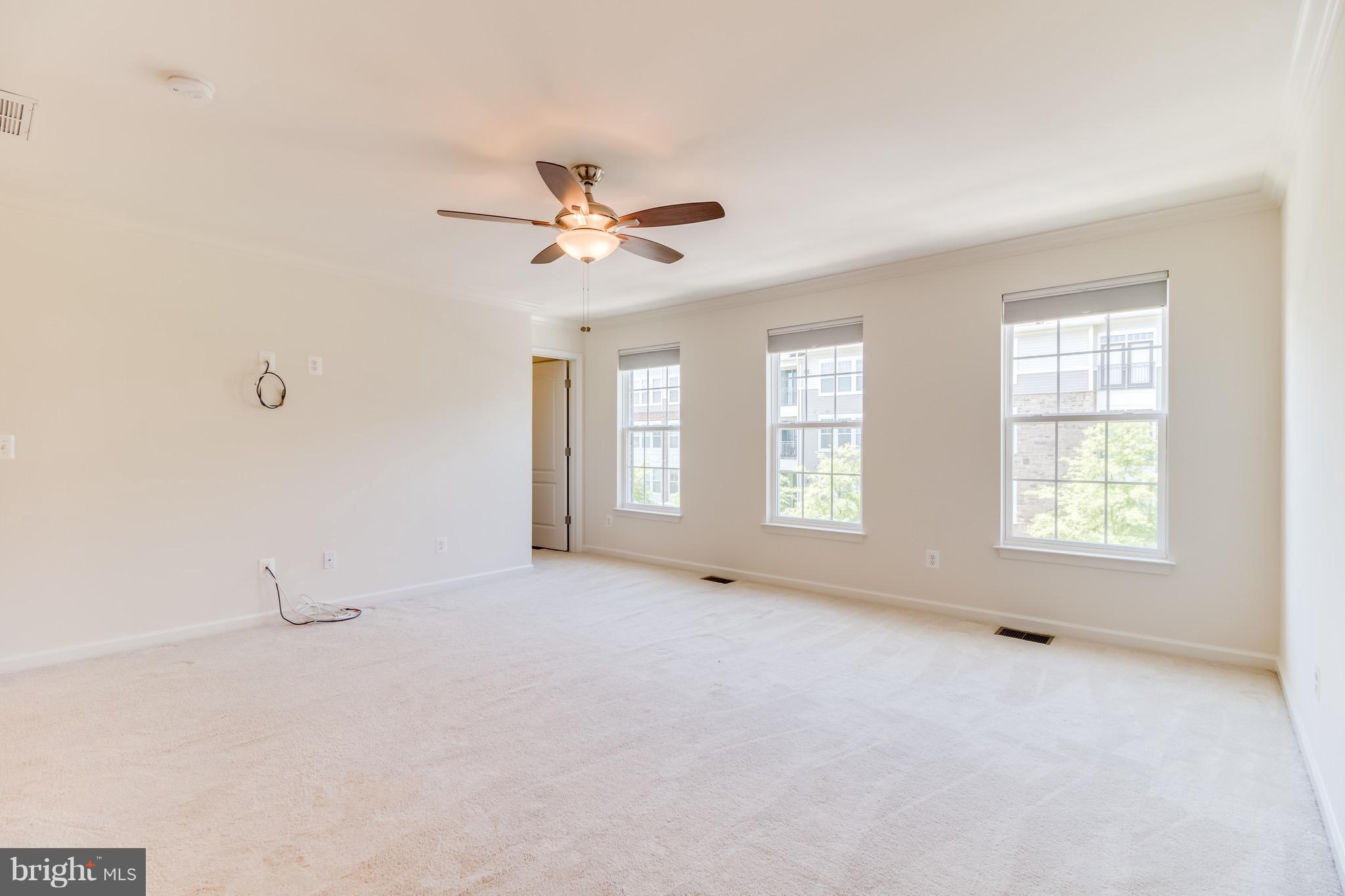 POTOMAC CLUB - Residential