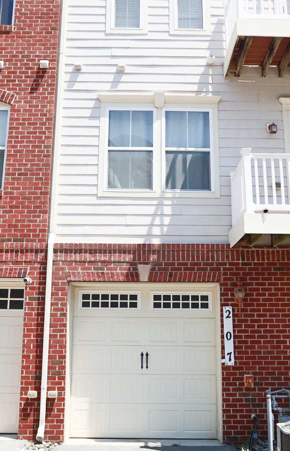 PARKLANDS AT WATKINS MILL - Residential