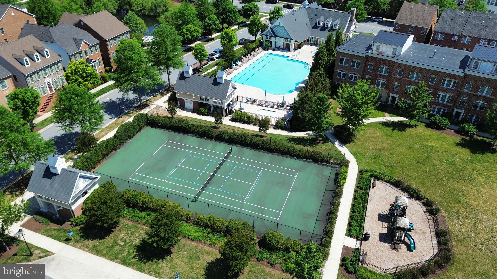 PARKLANDS AT WATKINS MILL - Residential