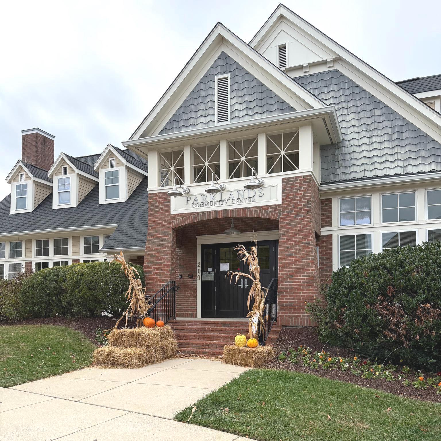 PARKLANDS AT WATKINS MILL - Residential