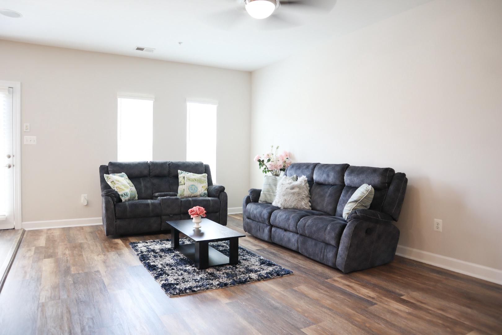 PARKLANDS AT WATKINS MILL - Residential