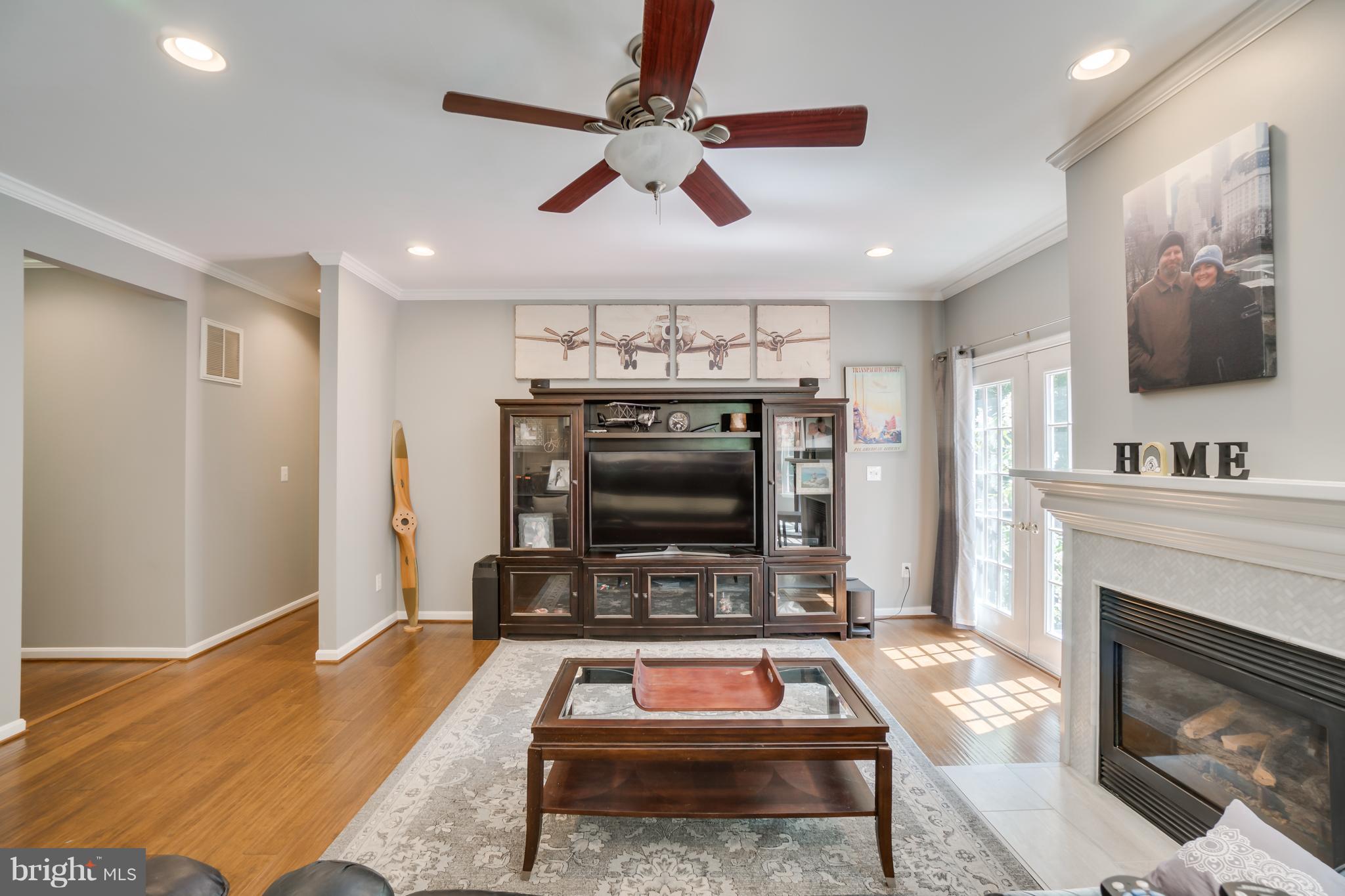 SHEPHERDS GREEN - Residential